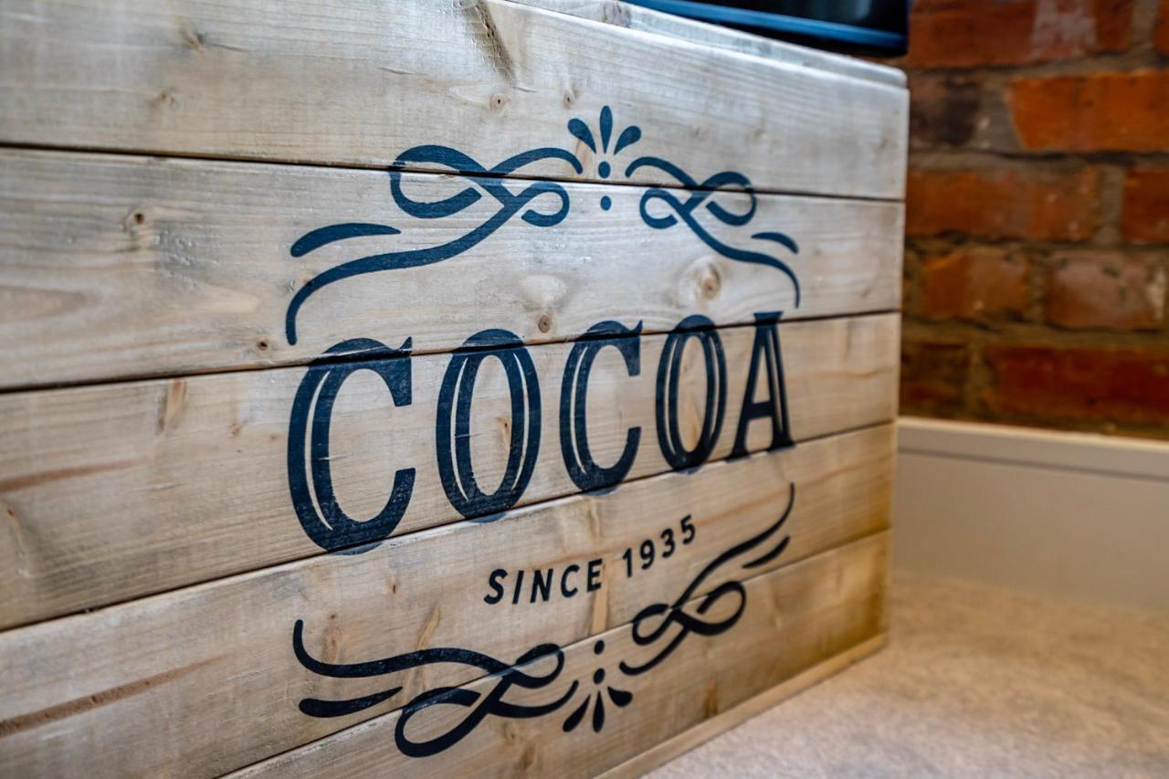 York Cocoa Suites Esterno foto